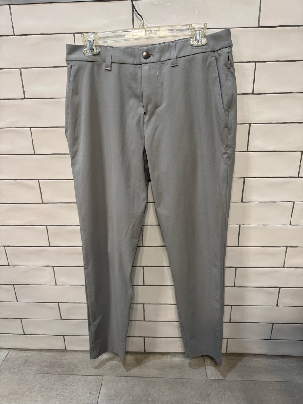 lululemon athletica Men's Light Grey Chinos